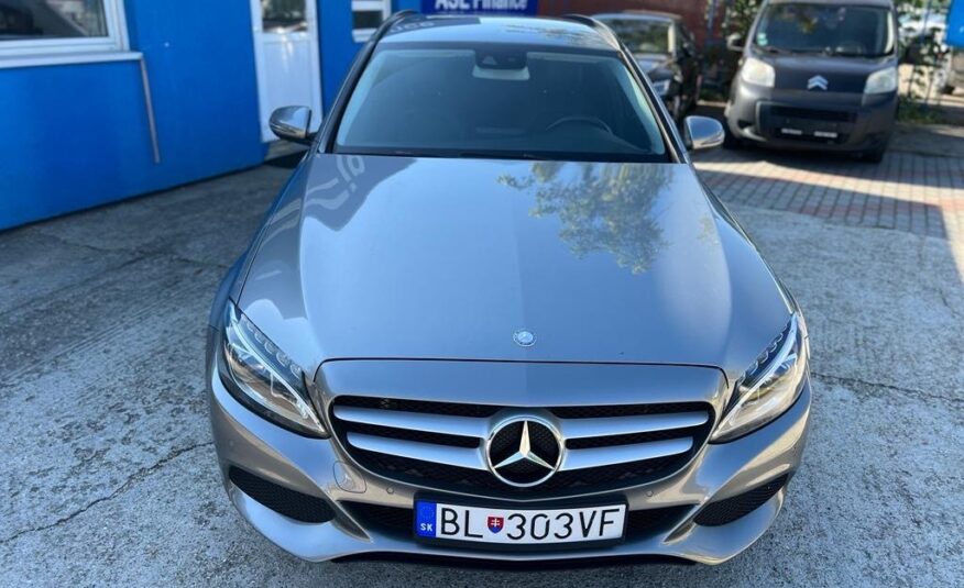 Mercedes-Benz C trieda Kombi 220 d 4matic A/T