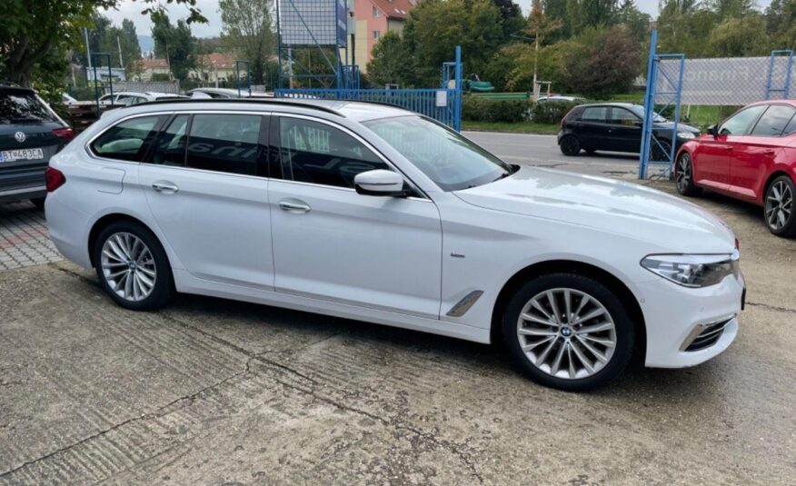 BMW Rad 5 Touring 520d xDrive A/T