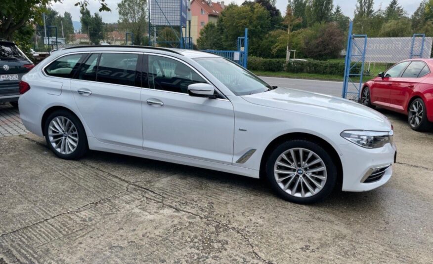 BMW Rad 5 Touring 520d xDrive A/T