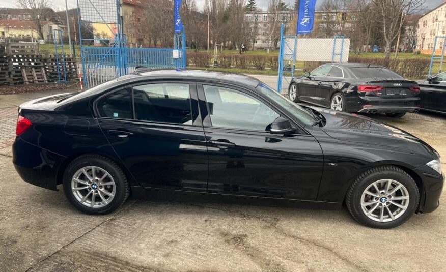 BMW Rad 3 318d A/T