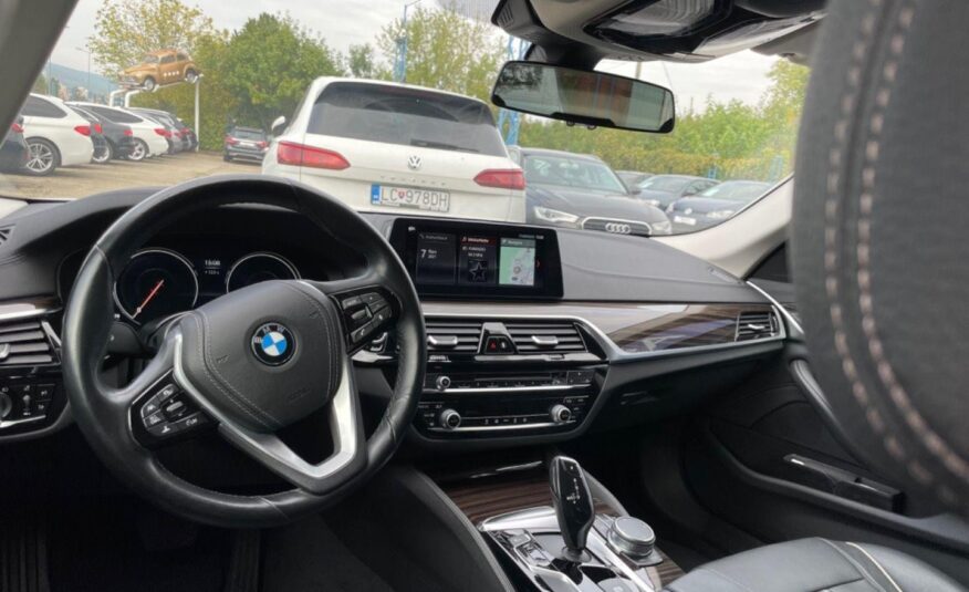 BMW Rad 5 Touring 520d xDrive A/T