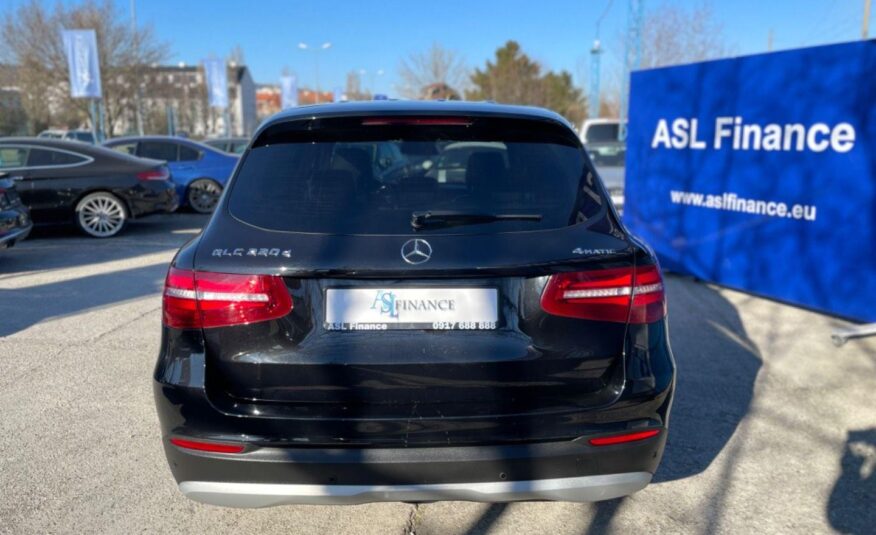 Mercedes-Benz GLC SUV 220d 4MATIC A/T