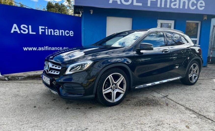 Mercedes-Benz GLA 180 A/T