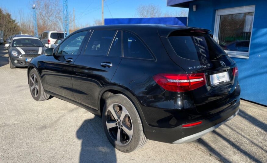 Mercedes-Benz GLC SUV 220d 4MATIC A/T