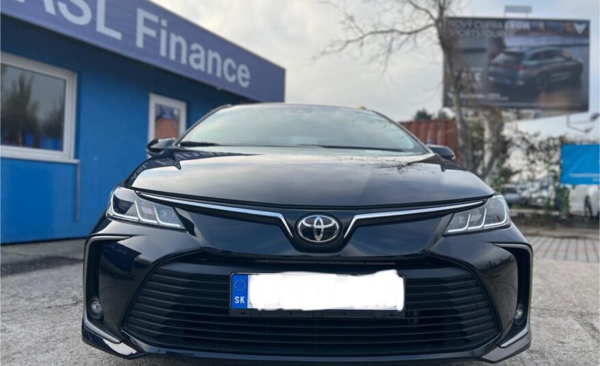 Toyota Corolla sedan 1.5 Dynamic Force Comfort