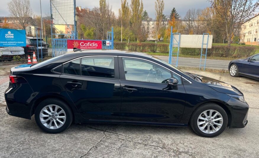 Toyota Corolla sedan 1.5 Dynamic Force Comfort