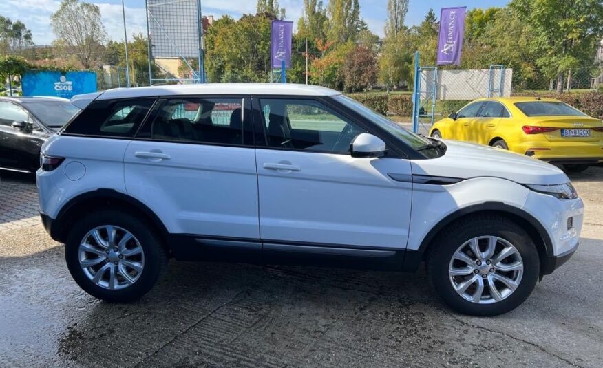 Land Rover Range Rover Evoque 2.2 TD4 PURE A/T