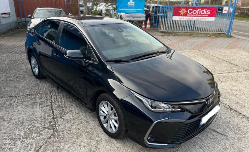 Toyota Corolla sedan 1.5 Dynamic Force Comfort