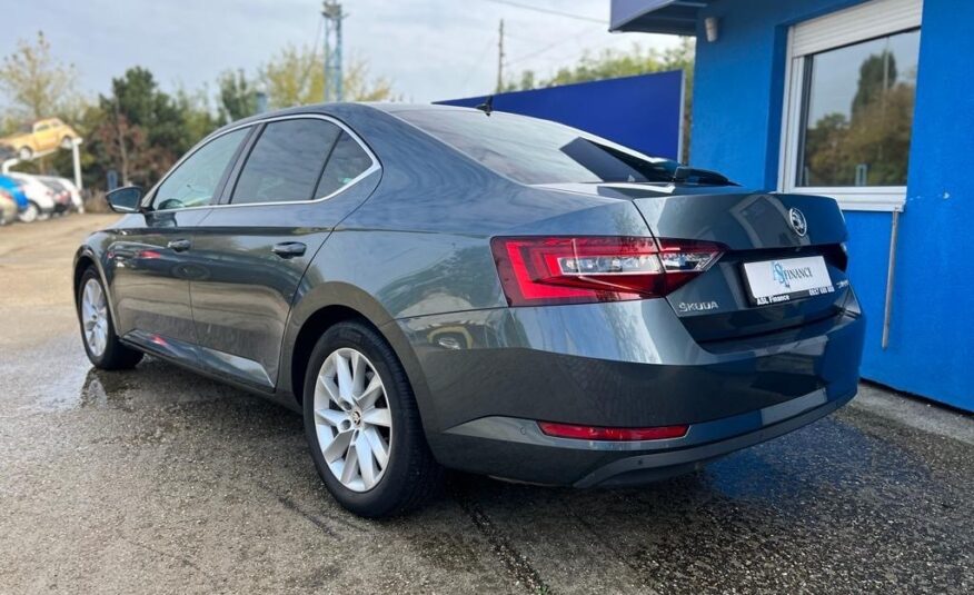 Škoda Superb 1.8 TSI Style DSG