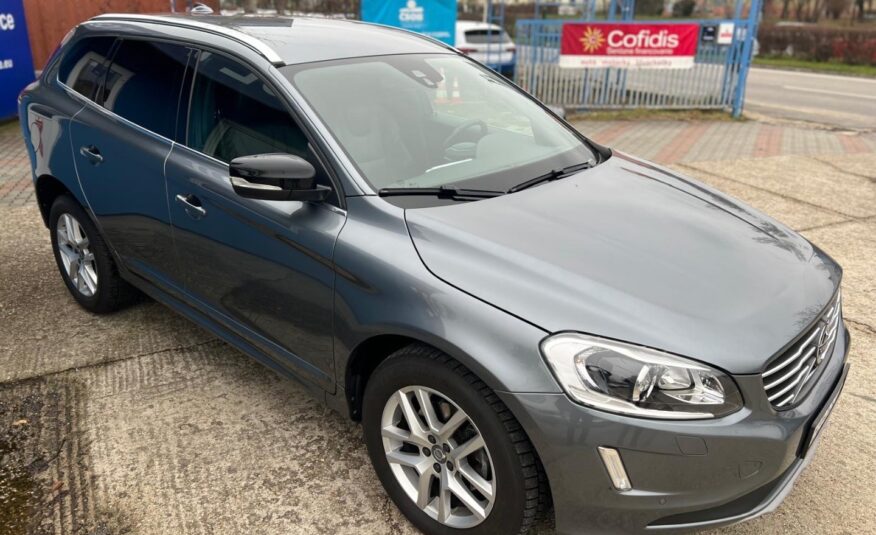 Volvo XC60 D3 2.0L Drive-E Momentum Geartronic