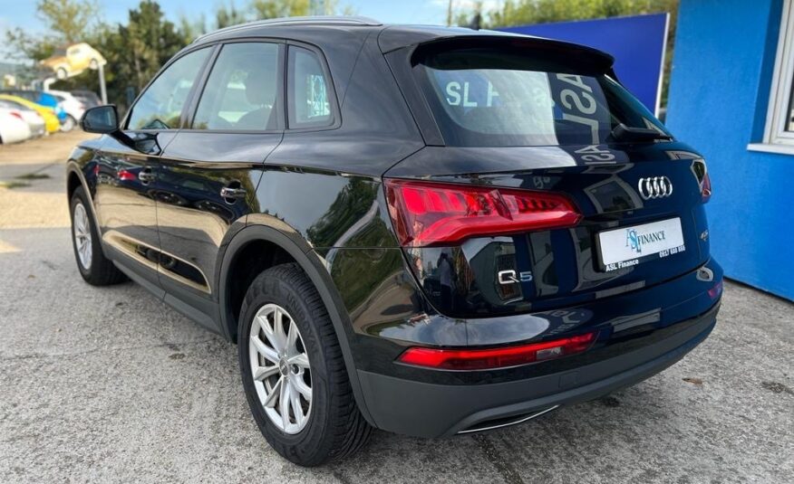 Audi Q5 40 2.0 TDI Basis quattro S tronic