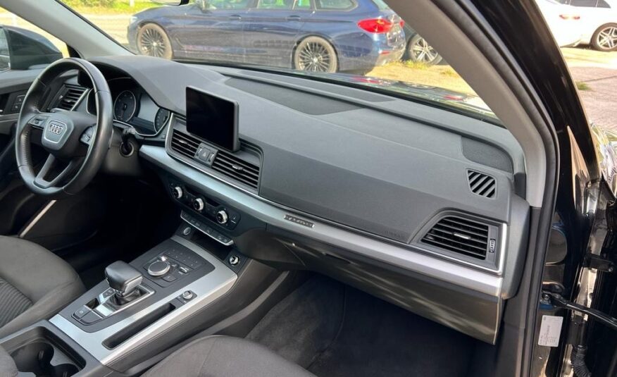 Audi Q5 40 2.0 TDI Basis quattro S tronic