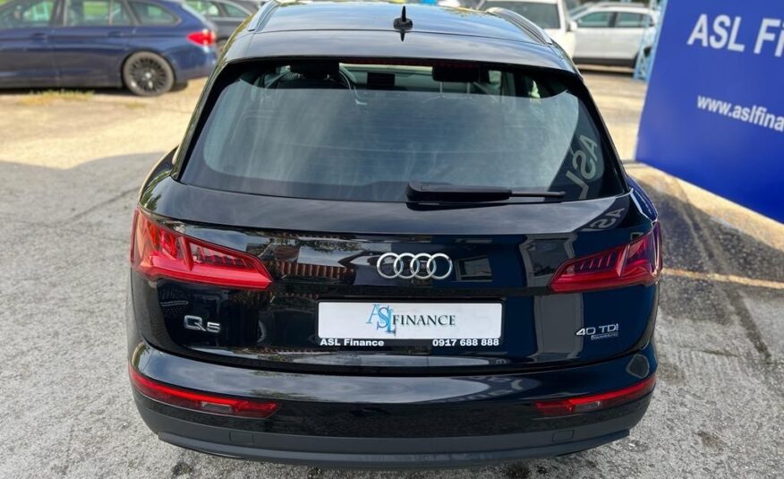 Audi Q5 40 2.0 TDI Basis quattro S tronic