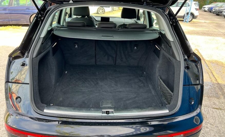 Audi Q5 40 2.0 TDI Basis quattro S tronic
