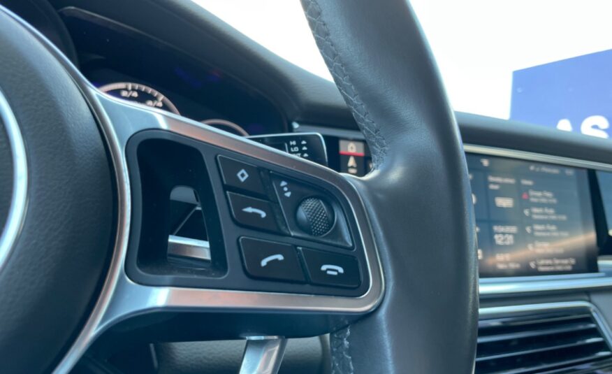 Porsche Panamera 4 E-Hybrid 4×4 A/T