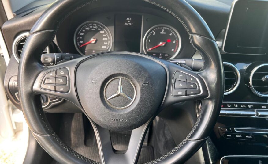 Mercedes-Benz C trieda Kombi 200 d A/T
