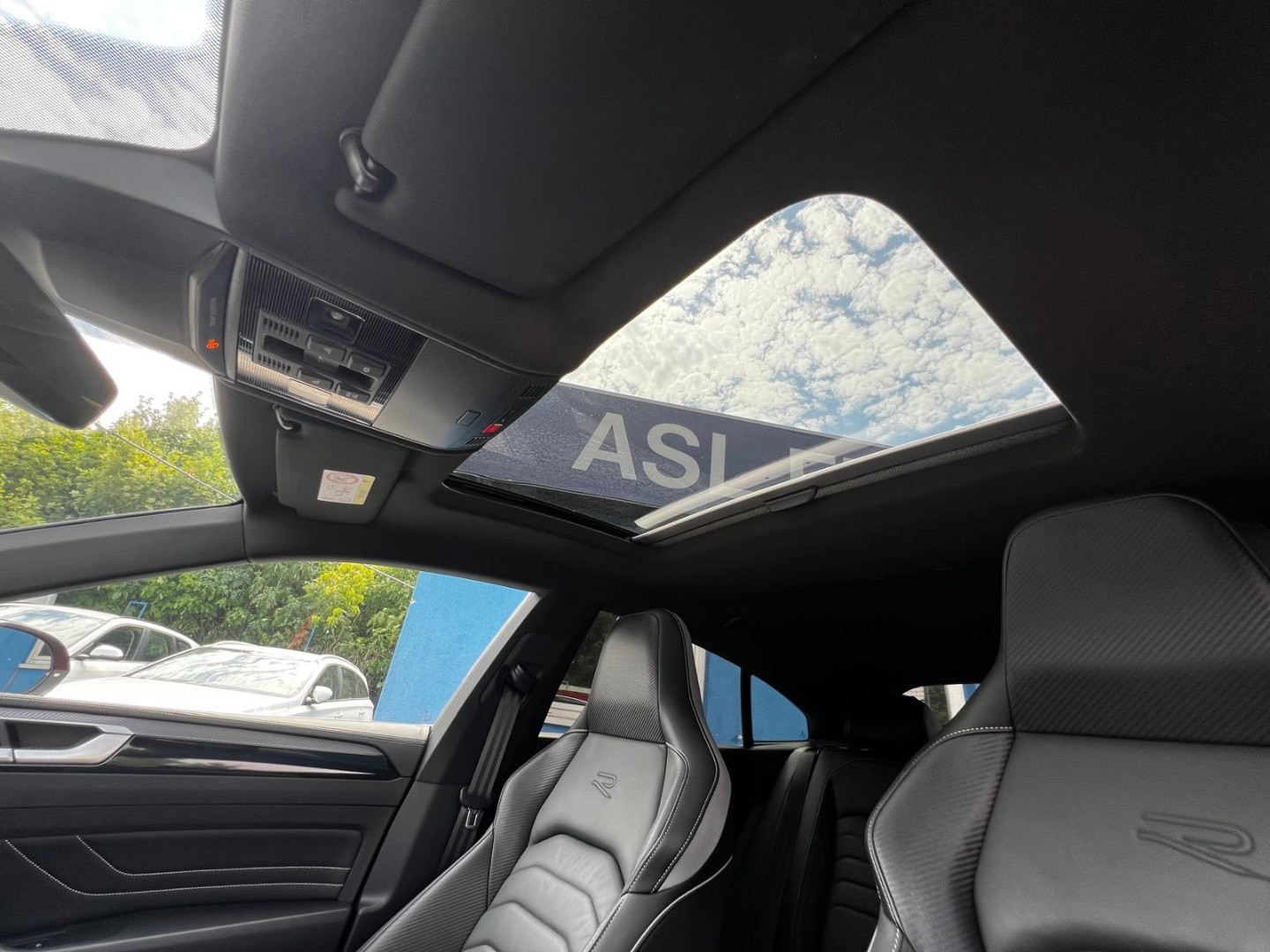 Volkswagen Arteon 2.0 TDI R-Line 4Motion DSG