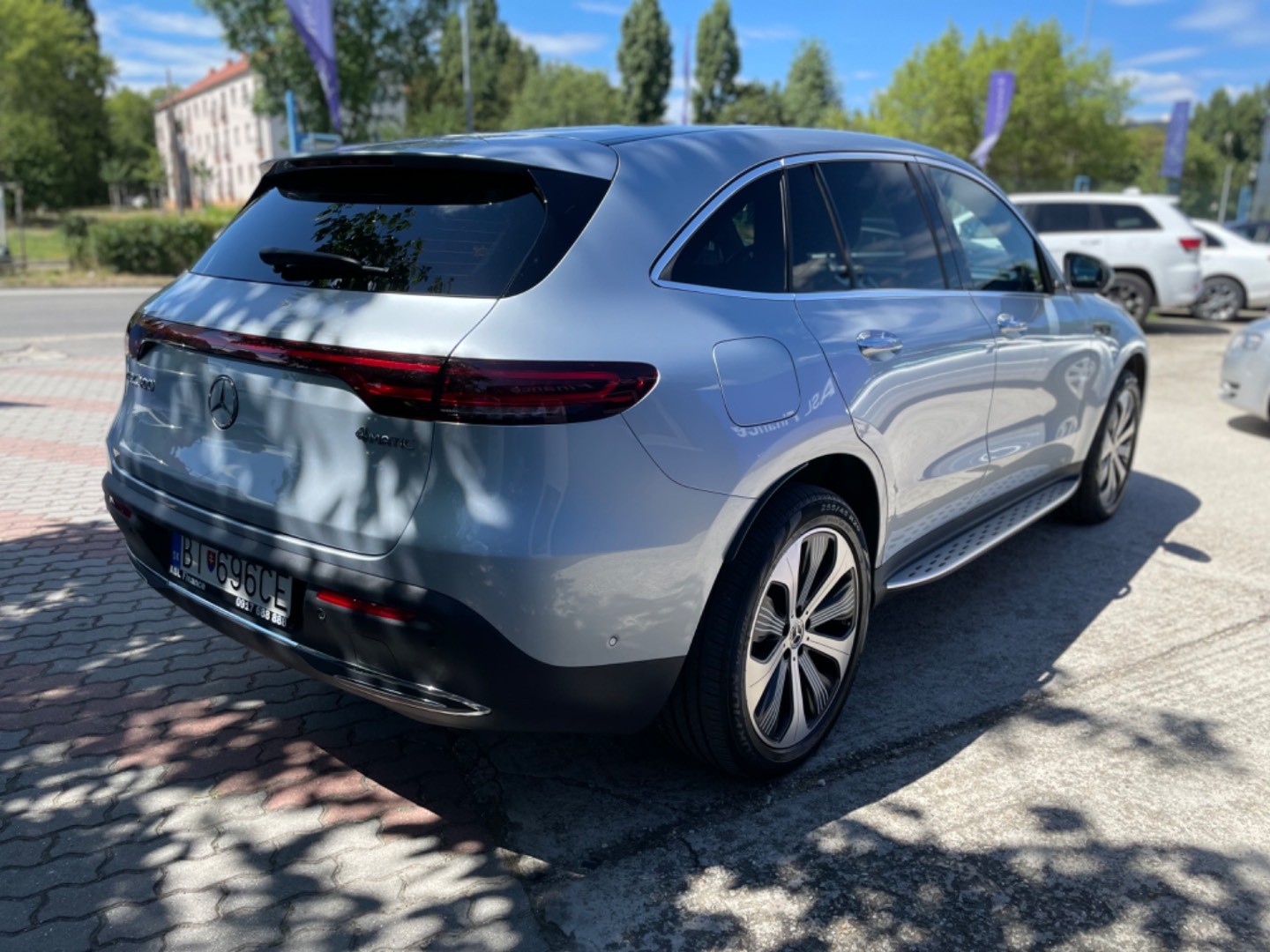 Mercedes-Benz EQC 400 4MATIC