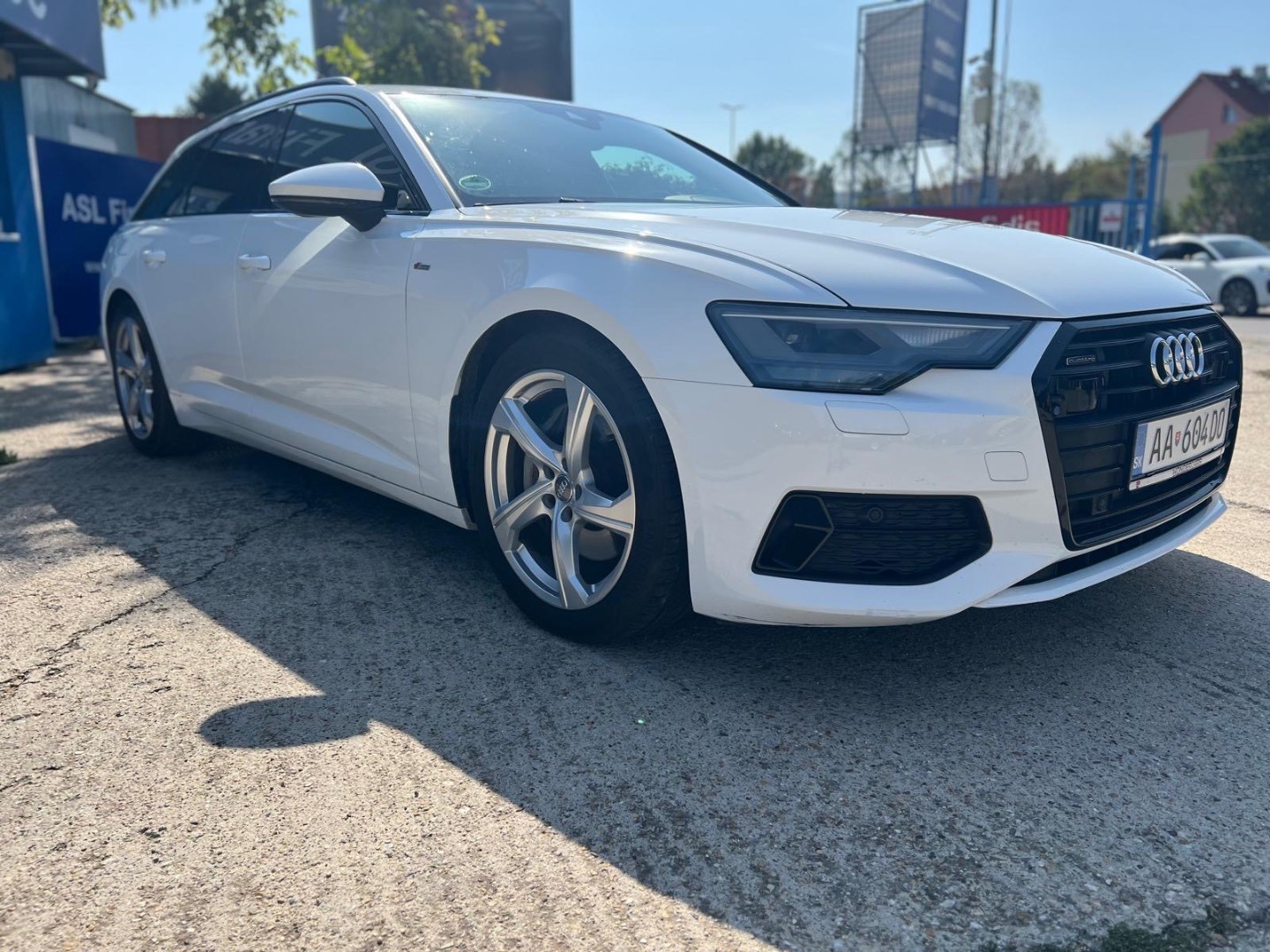Audi A6 Avant