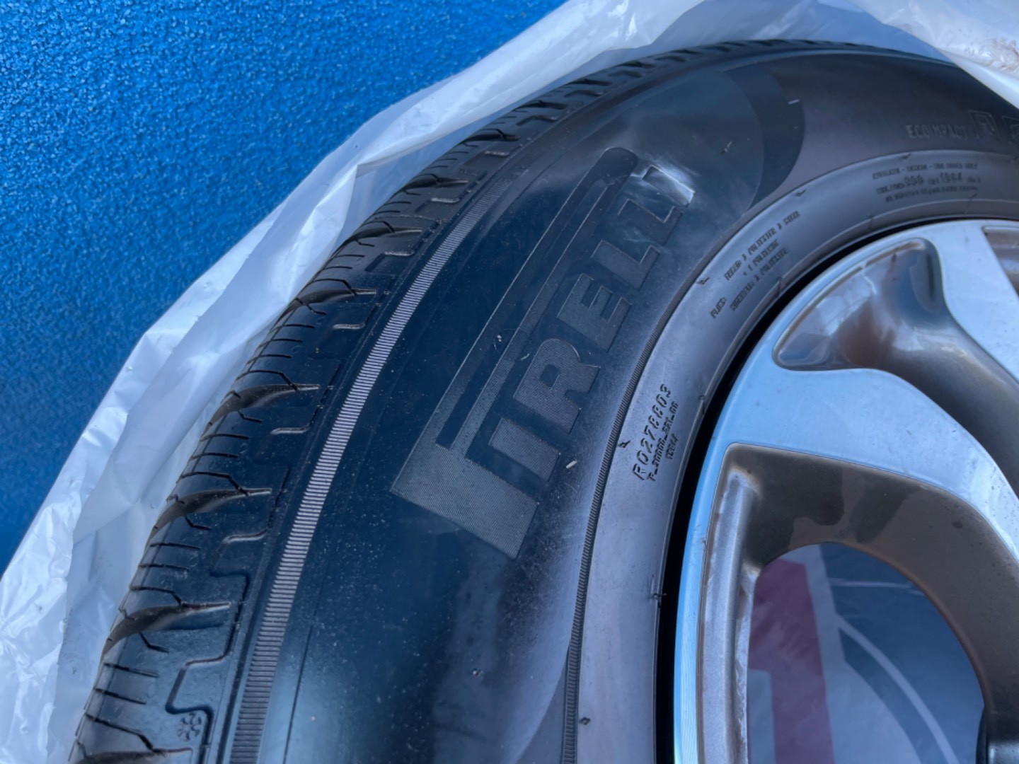 MB GLC Pirelli