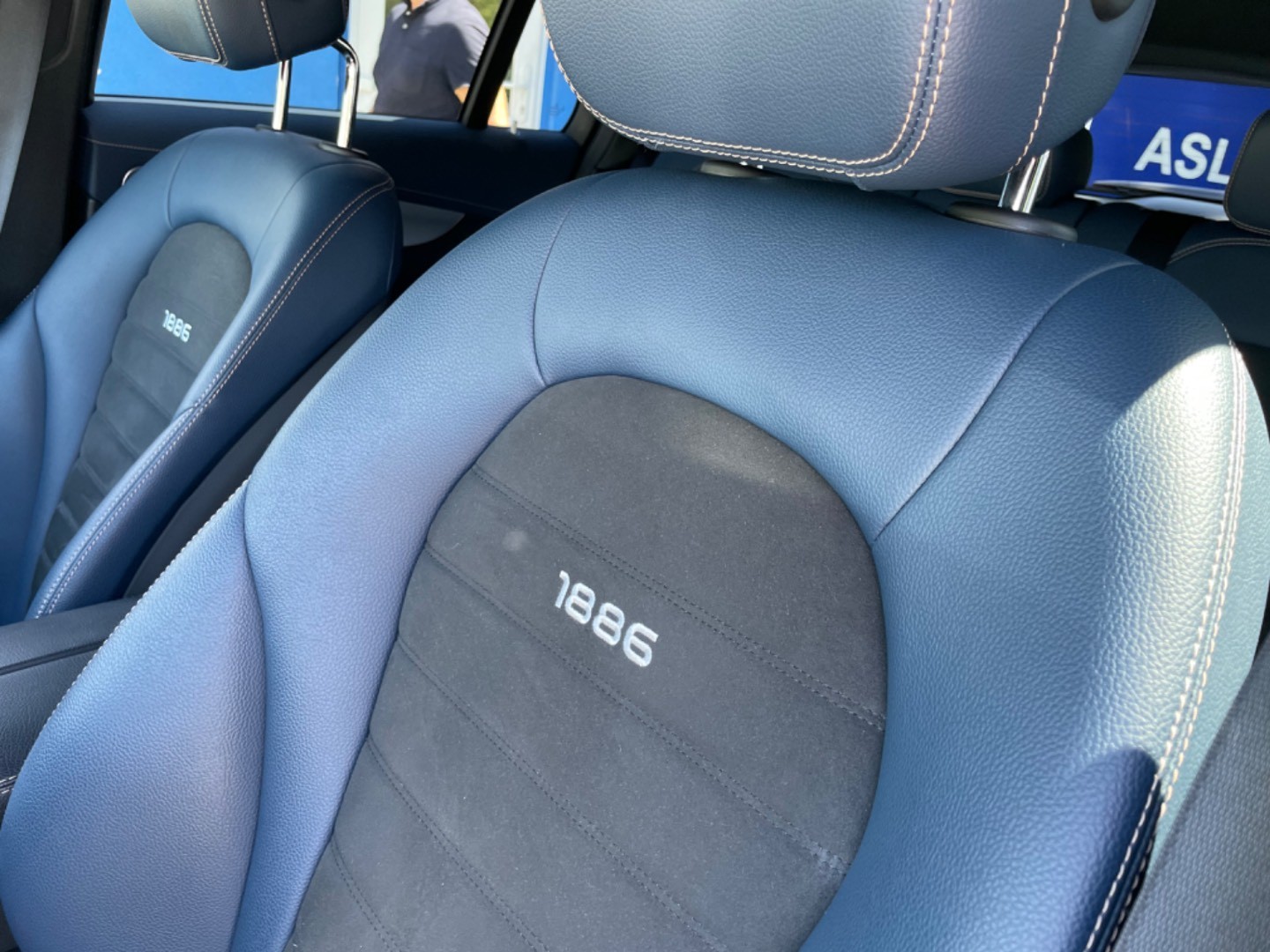 Mercedes-Benz EQC 400 4MATIC