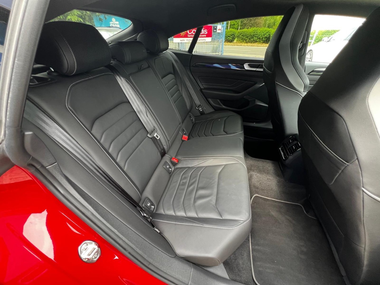 Volkswagen Arteon 2.0 TDI R-Line 4Motion DSG