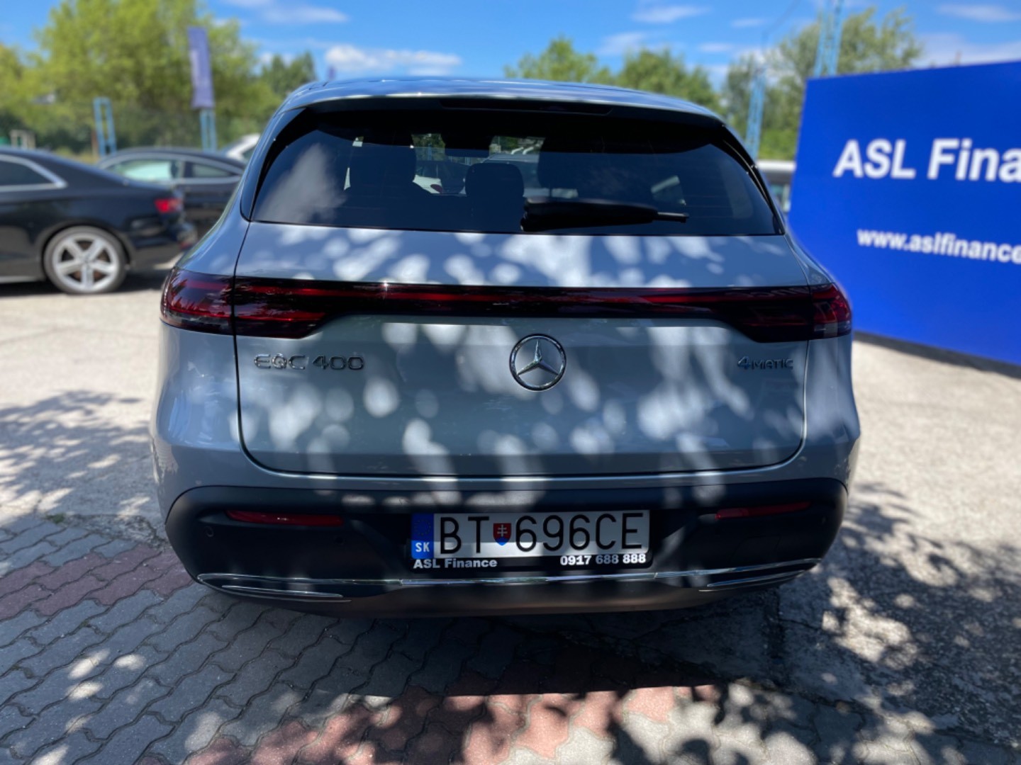 Mercedes-Benz EQC 400 4MATIC