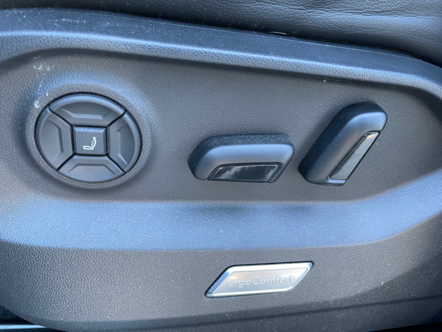 Volkswagen Touareg 3.0 V6 TDI SCR 286k R-Line 4Motion Tiptronic