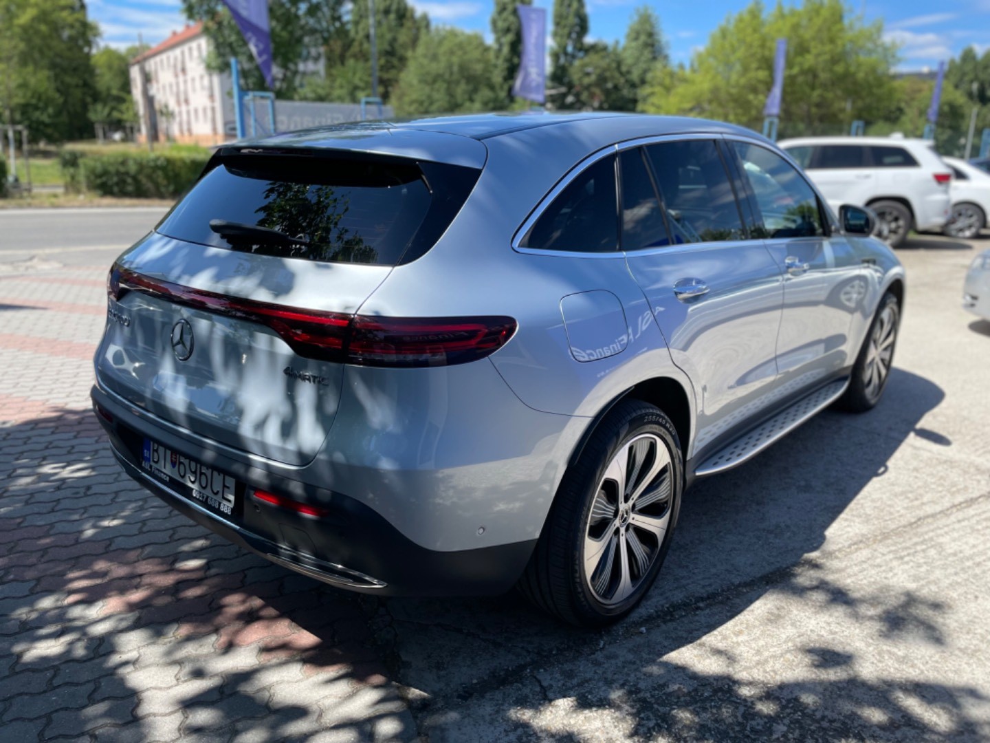 Mercedes-Benz EQC 400 4MATIC